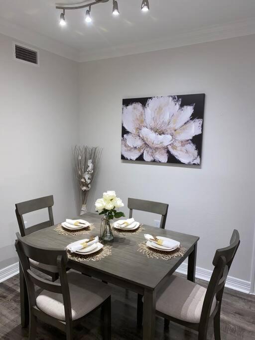 יוסטון Your Warm Spacious Unit With Pool - Medical Center מראה חיצוני תמונה